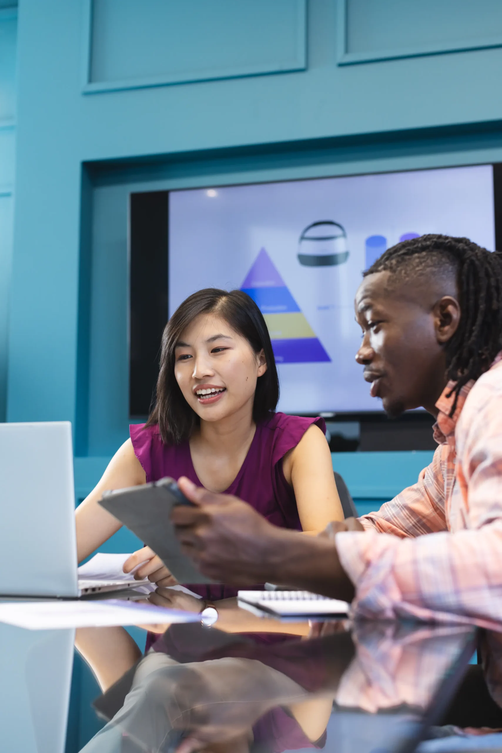 african-american-man-and-asian-woman-are-looking-a-2026-01-09-08-35-54-utc