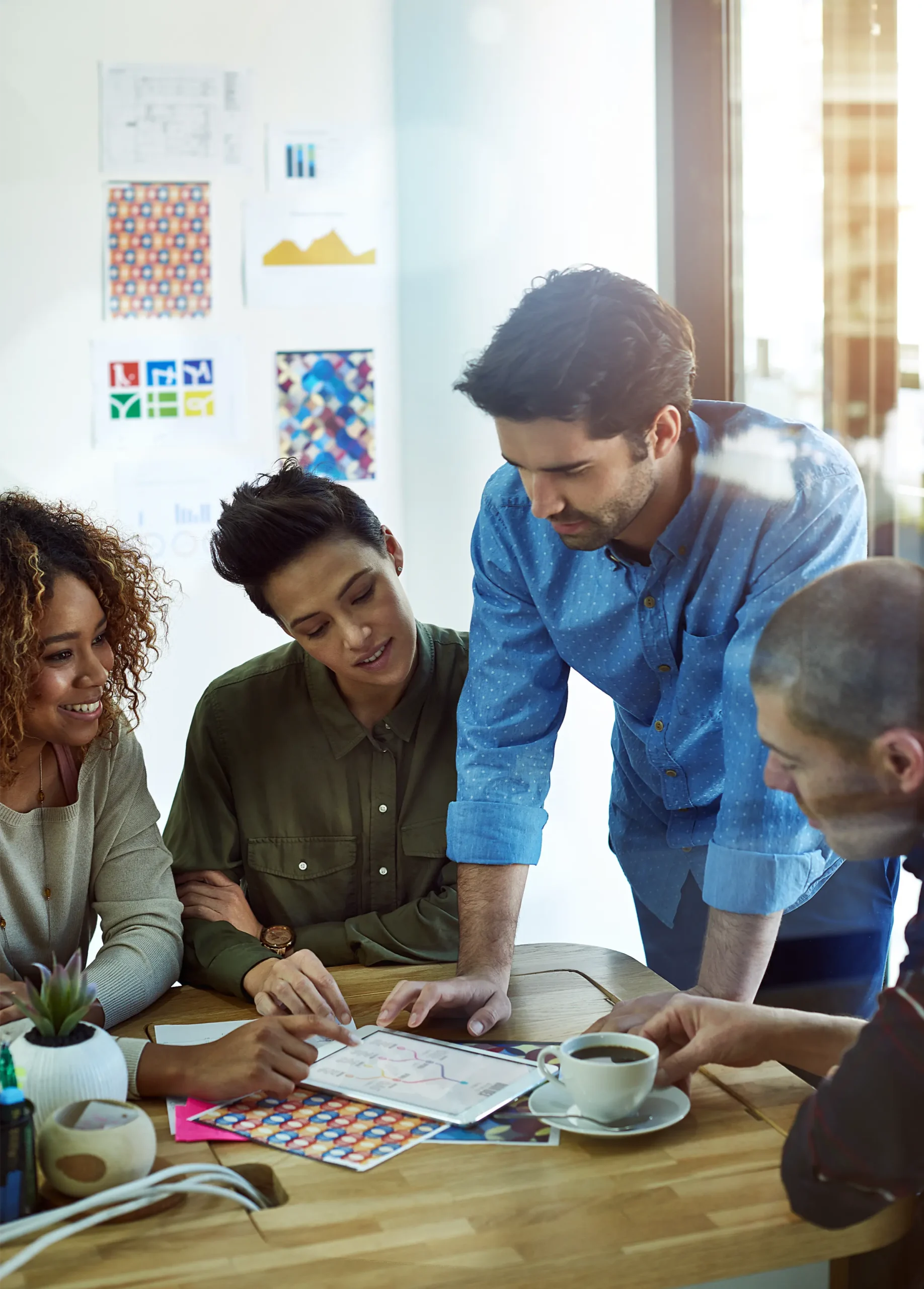 team-collaboration-during-creative-business-meetin-2026-03-25-02-17-19-utc